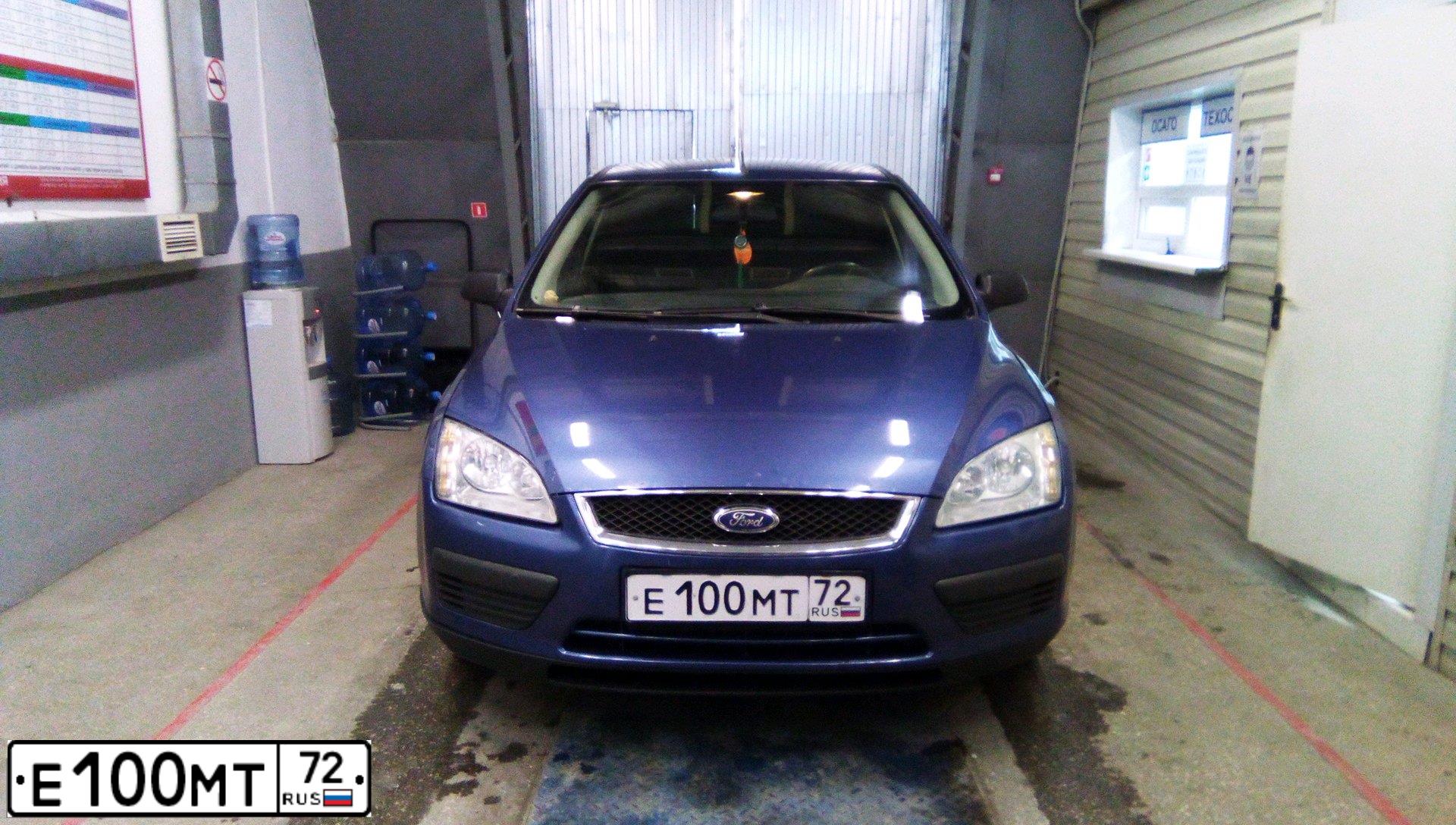 Фото автомобиля FORD FOCUS, 2006 — госномер Е100МТ72. Цвет: СИНИЙ