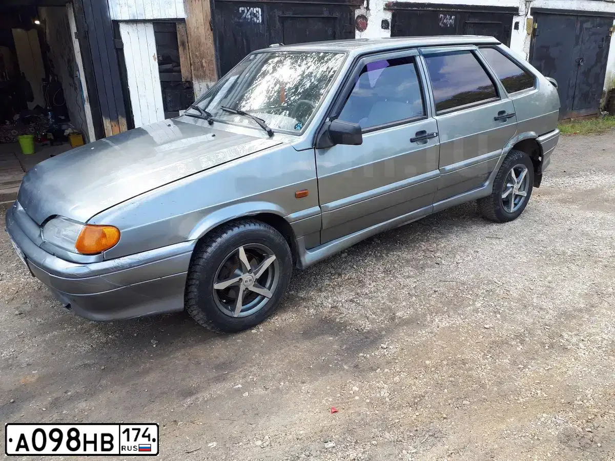 Фото автомобиля TOYOTA COROLLA, 2004 — госномер С308ММ45. Цвет: БЕЛЫЙ СЕРЕБРИСТЫЙ