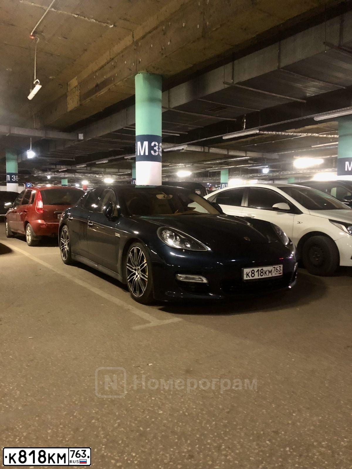 Фото автомобиля PORSCHE PANAMERA, 2010 — госномер М999КО197. Цвет: синий