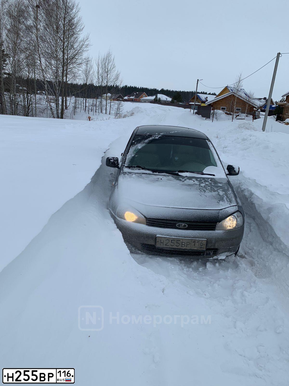 Фото автомобиля LADA 1119 KALINA, 2011 — госномер Н255ВР116. Цвет: Темно-серый металлик