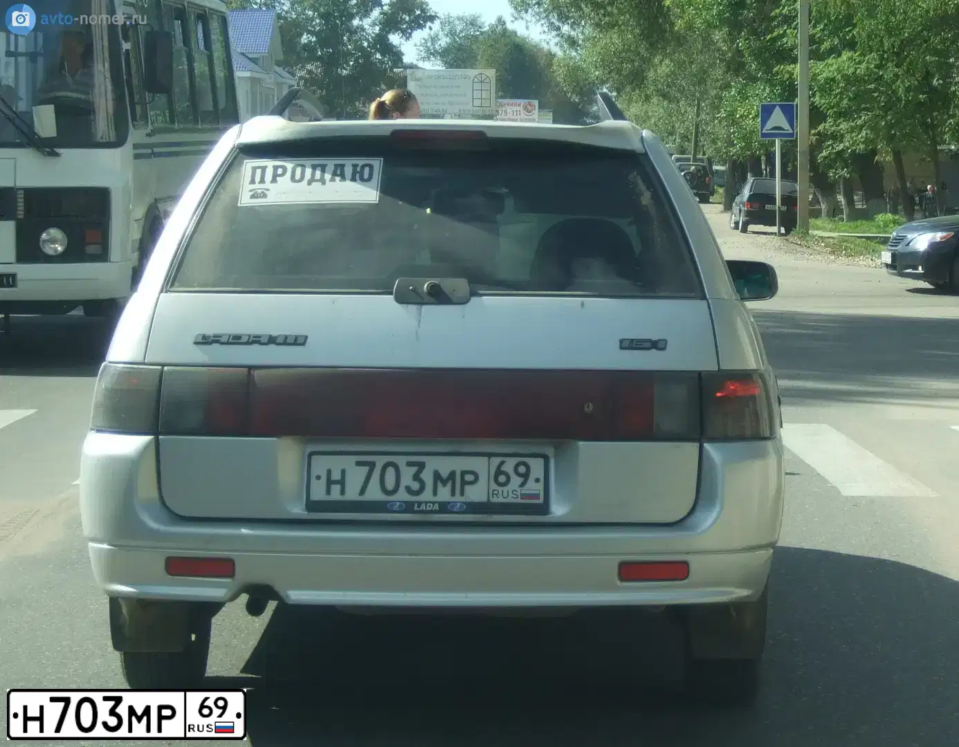Фото автомобиля LADA 2111, 2005 — госномер Н703МР69. Цвет: Светло-Серебристый металлик