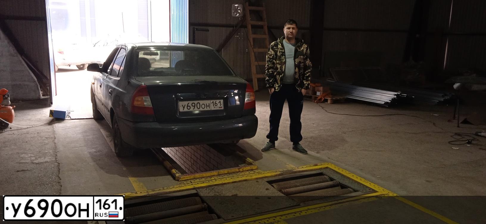 Фото автомобиля TAGAZ ACCENT, 2007 — госномер У690ОН161. Цвет: ЧЕРНЫЙ