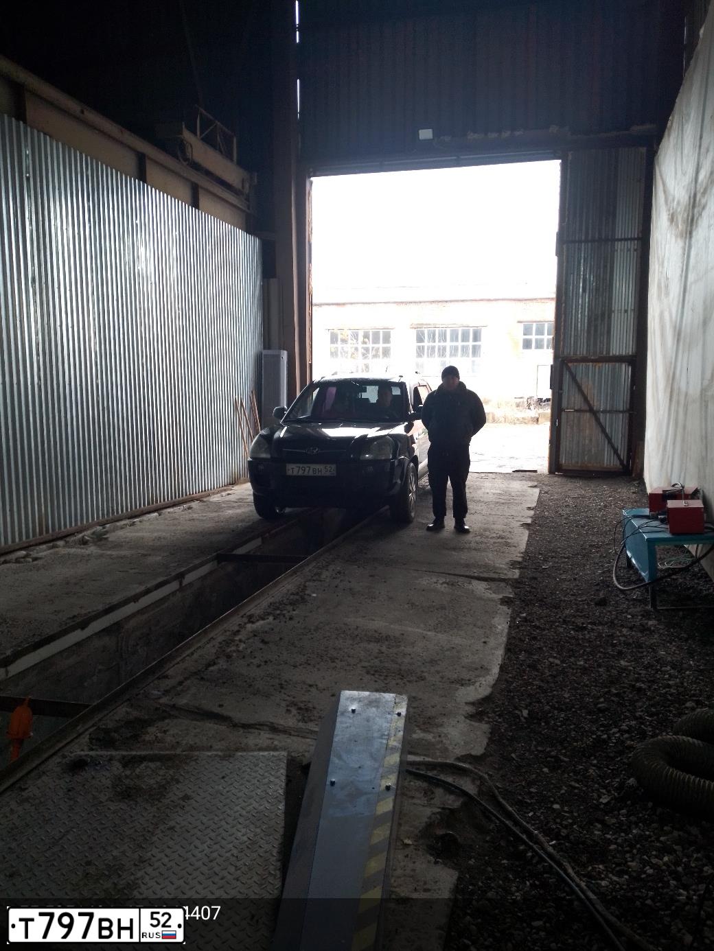 Фото автомобиля LADA 2110 LADA, 2006 — госномер О286ХТ152. Цвет: ЧЕРНЫЙ