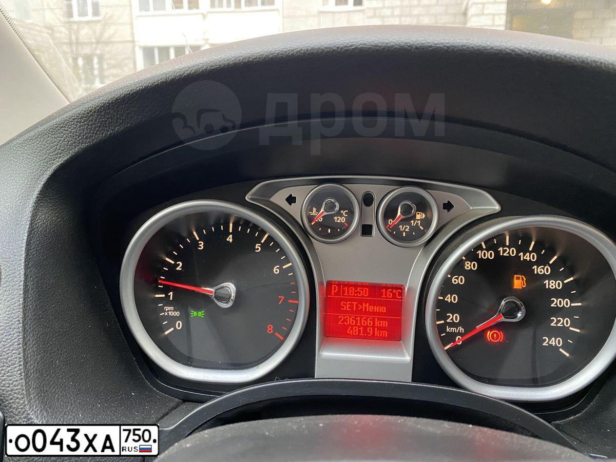 Фото автомобиля FORD D FOCUS, 2009 — госномер О043ХА750. Цвет: ЧЕРНЫЙ