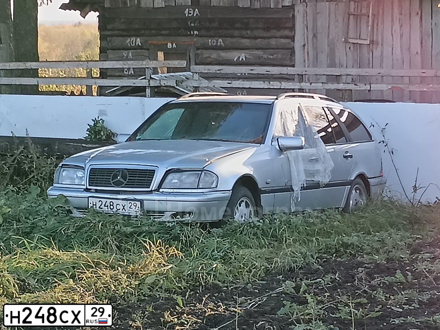 Фото автомобиля MERCEDES C-KLASSE, 1998 — госномер Н248СХ29. Цвет: СВЕТЛО-СЕРЫЙ