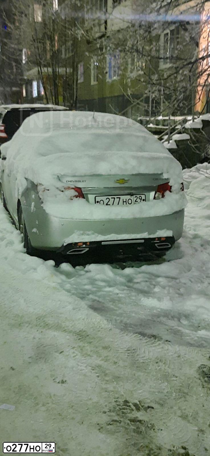 Фото автомобиля CHEVROLET CRUZE, 2010 — госномер О277НО29. Цвет: СЕРЕБРИСТЫЙ МЕТАЛЛИК
