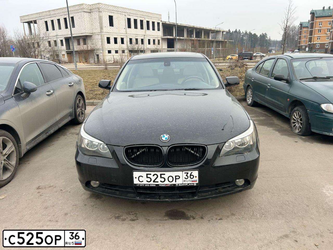 Фото автомобиля BMW SERIE 5, 2005 — госномер С525ОР36. Цвет: ЧЕРНЫЙ