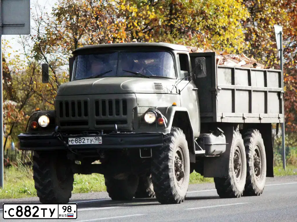 Фото автомобиля ЗИЛ 131, 1990 — госномер К728АО53. Цвет: ЗЕЛЕНЫЙ