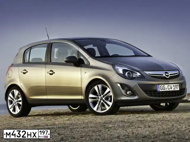 Фото автомобиля OPEL CORSA, 2011 — госномер М629НУ702. Цвет: Белый