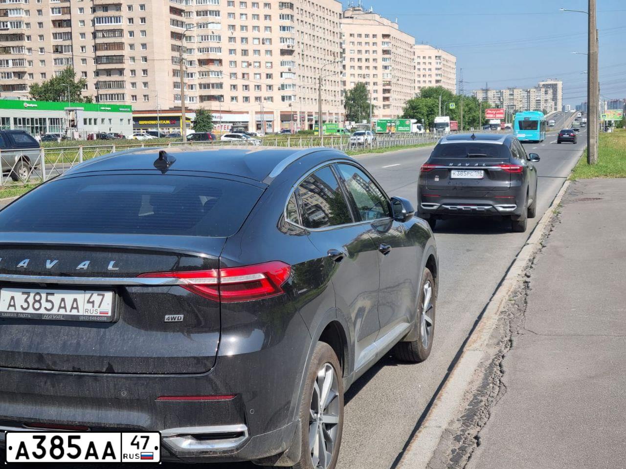 Фото автомобиля HYUNDAI SOLARIS, 2015 — госномер А385АА47. Цвет: Белый