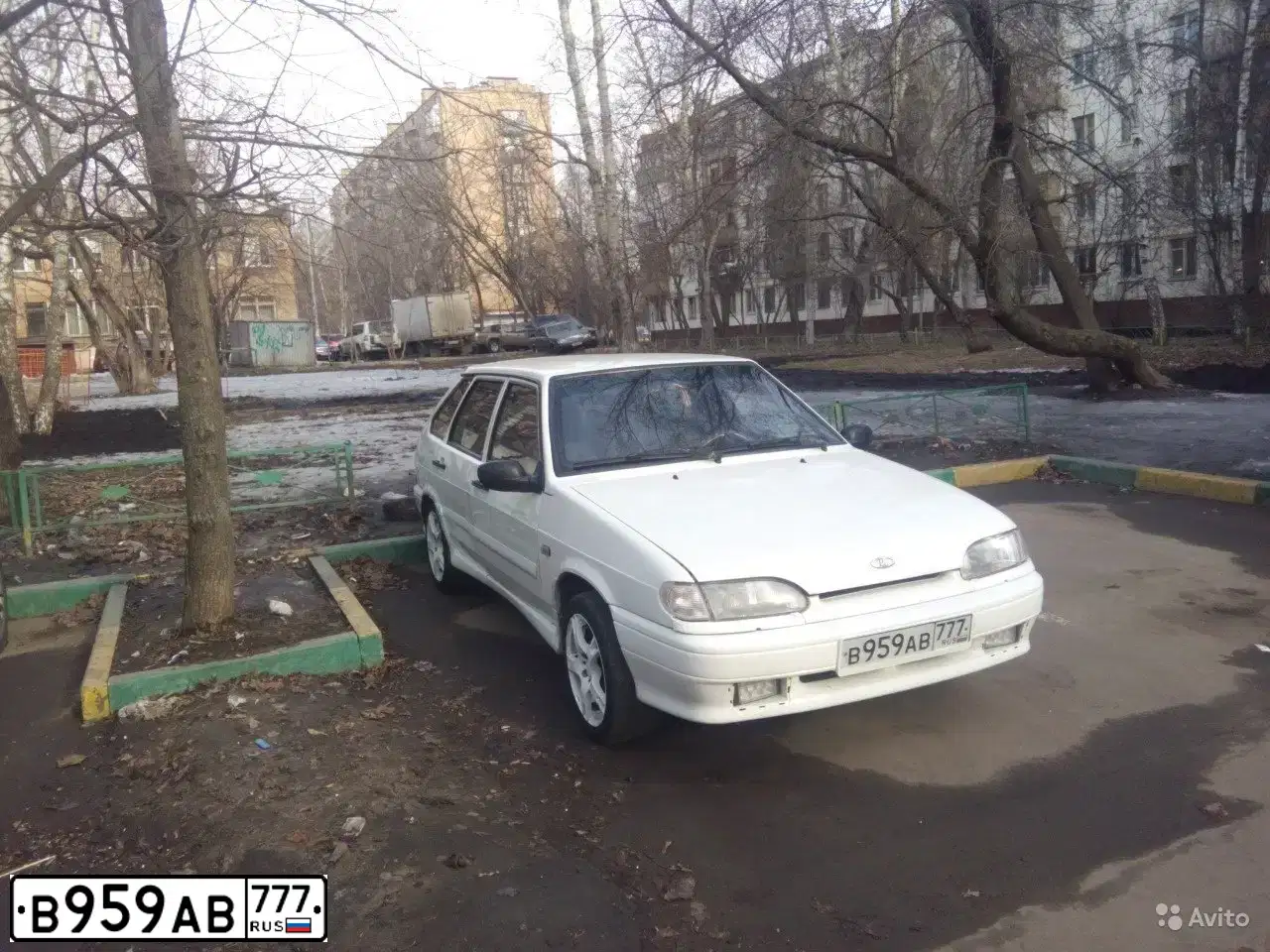 Фото автомобиля LADA 2114, 2009 — госномер У729ОЕ152. Цвет: Белый