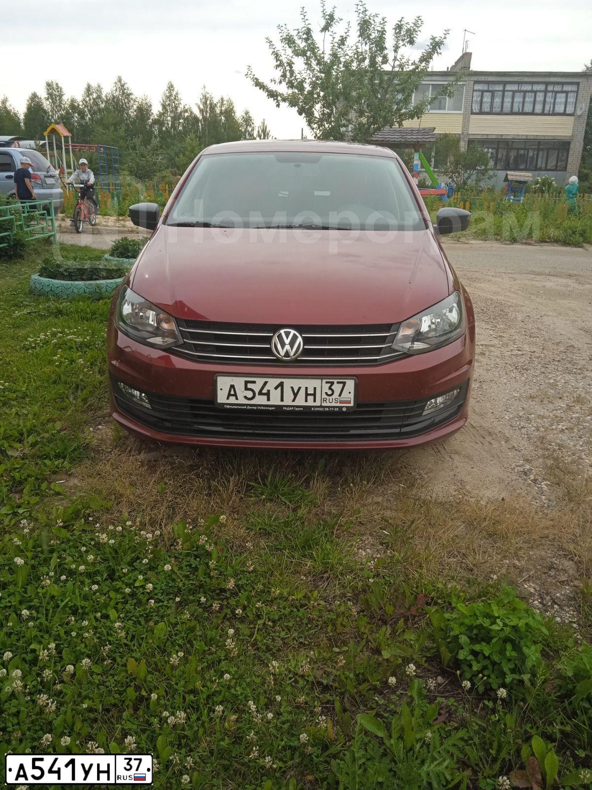 Фото автомобиля VOLKSWAGEN POLO, 2018 — госномер О225СМ196