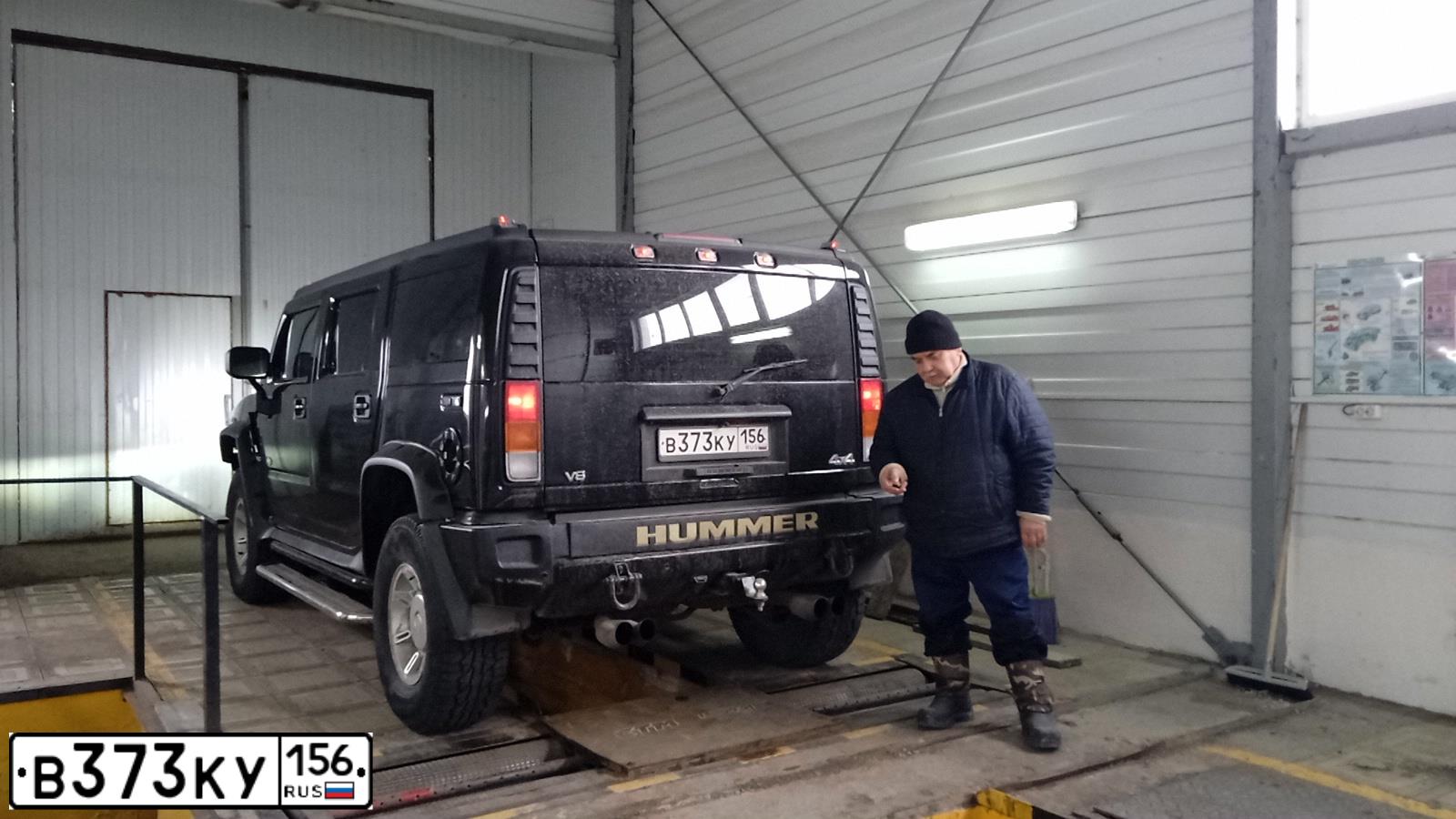 Фото автомобиля HUMMER H2, 2003 — госномер Е666ХМ716. Цвет: ЧЕРНЫЙ