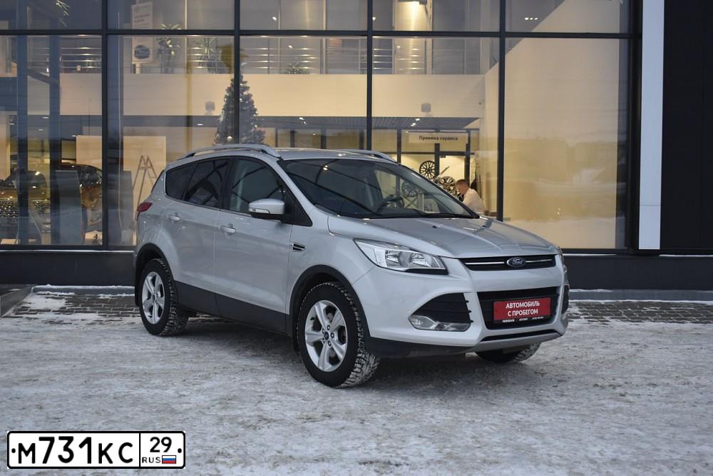 Фото автомобиля FORD KUGA, 2016 — госномер О611КТ29. Цвет: СЕРЕБРИСТЫЙ