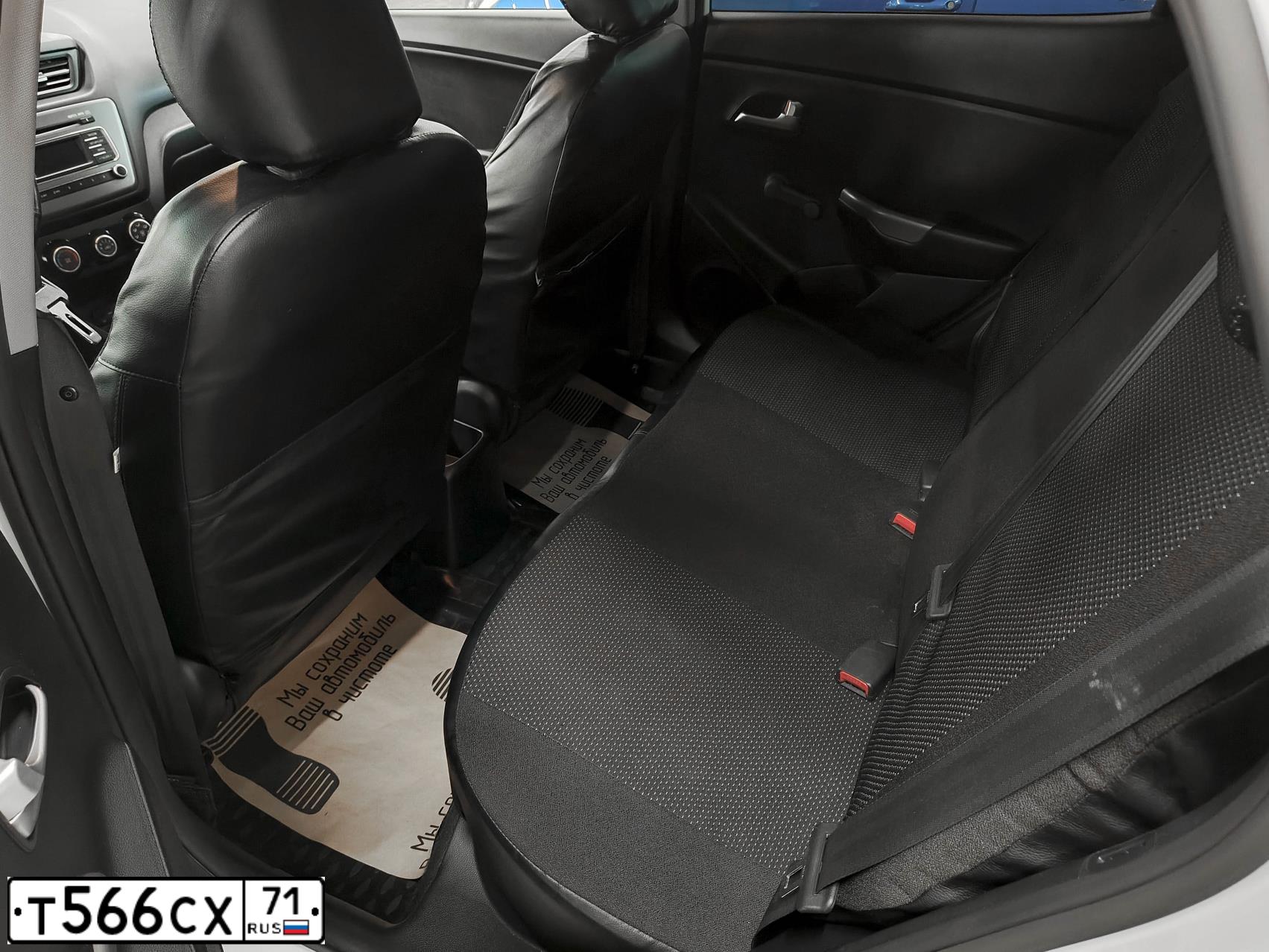 Фото автомобиля KIA RIO, 2016 — госномер Т566СХ71. Цвет: БЕЛЫЙ