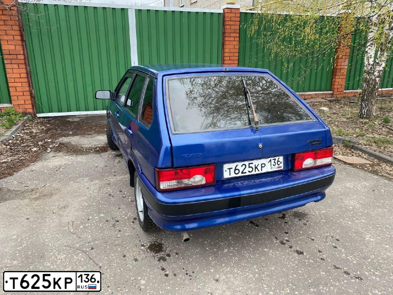 Фото автомобиля LADA 2114 SAMARA, 2002 — госномер М043АН181. Цвет: СЕРЕБРИСТЫЙ ЯРКО-СИНИЙ