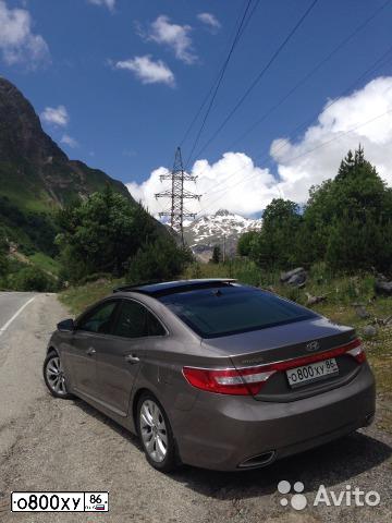 Фото автомобиля HYUNDAI GRANDEUR, 2012 — госномер О800ХУ86. Цвет: СЕРЫЙ