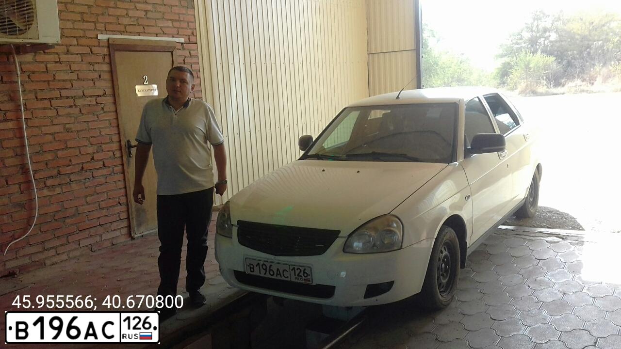 Фото автомобиля LADA PRIORA, 2013 — госномер О522ОВ193. Цвет: Белый
