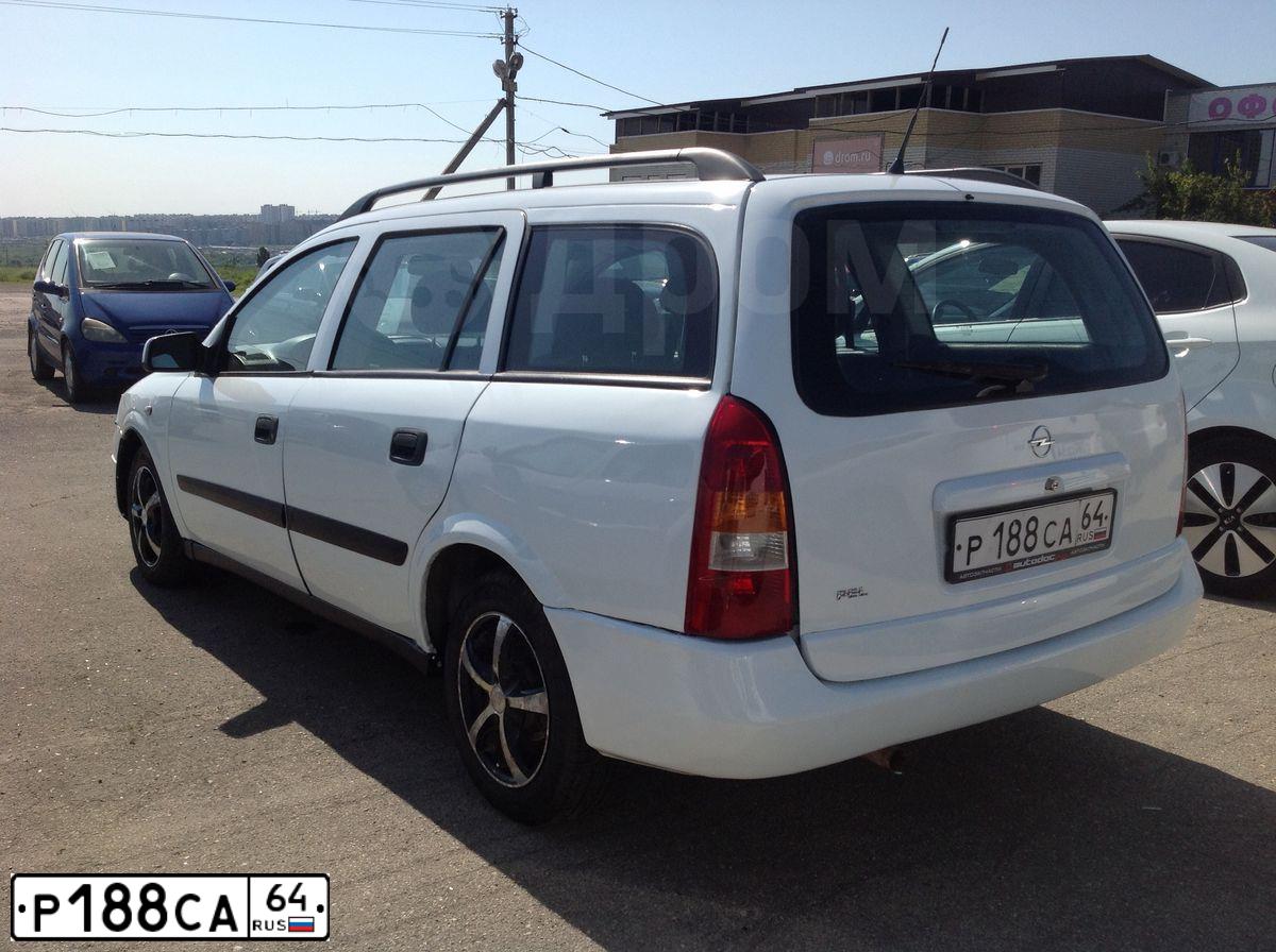 Фото автомобиля UAZ 3741, 2008 — госномер Р188СА64. Цвет: СВЕТЛО СЕРЫЙ