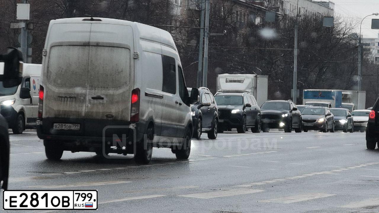 Фото автомобиля UAZ 3163 PATRIOT, 2017 — госномер Е281ОВ799. Цвет: ЧЕРНЫЙ МЕТАЛЛИК