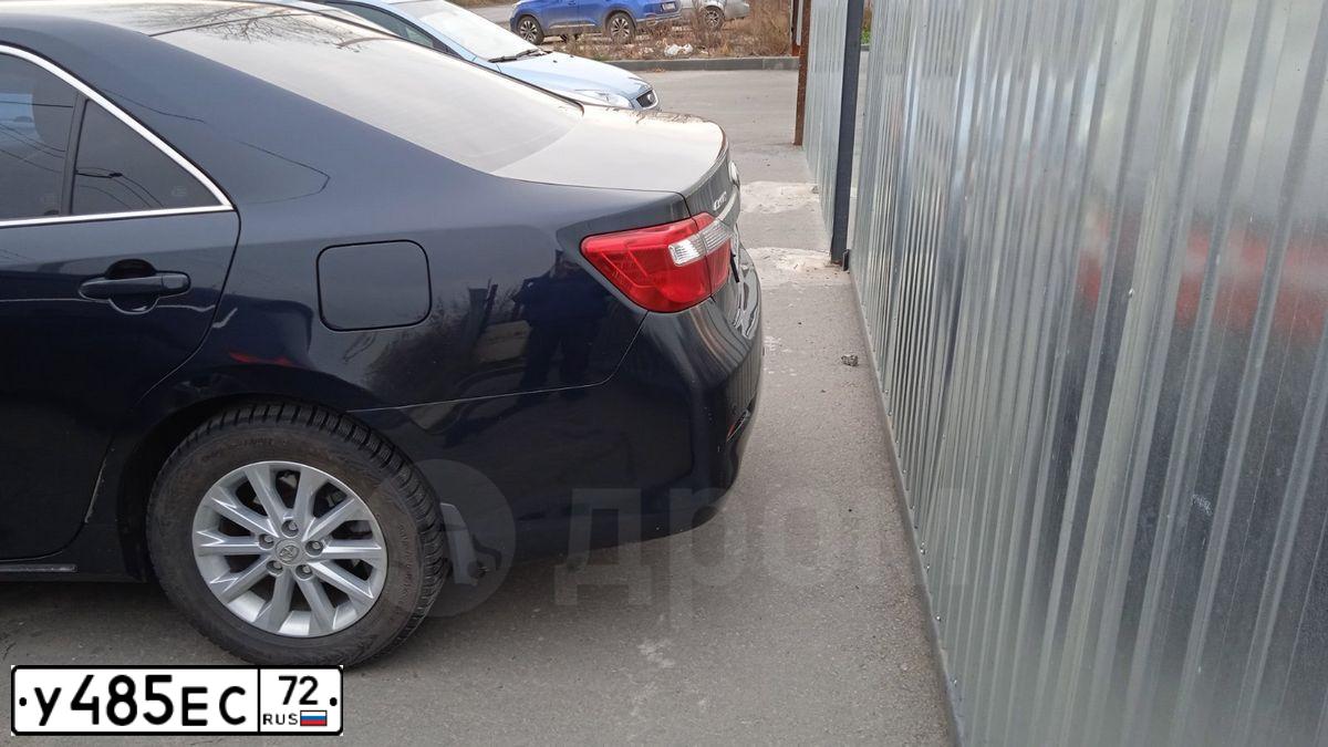 Фото автомобиля TOYOTA CAMRY, 2014 — госномер У734ЕЕ196