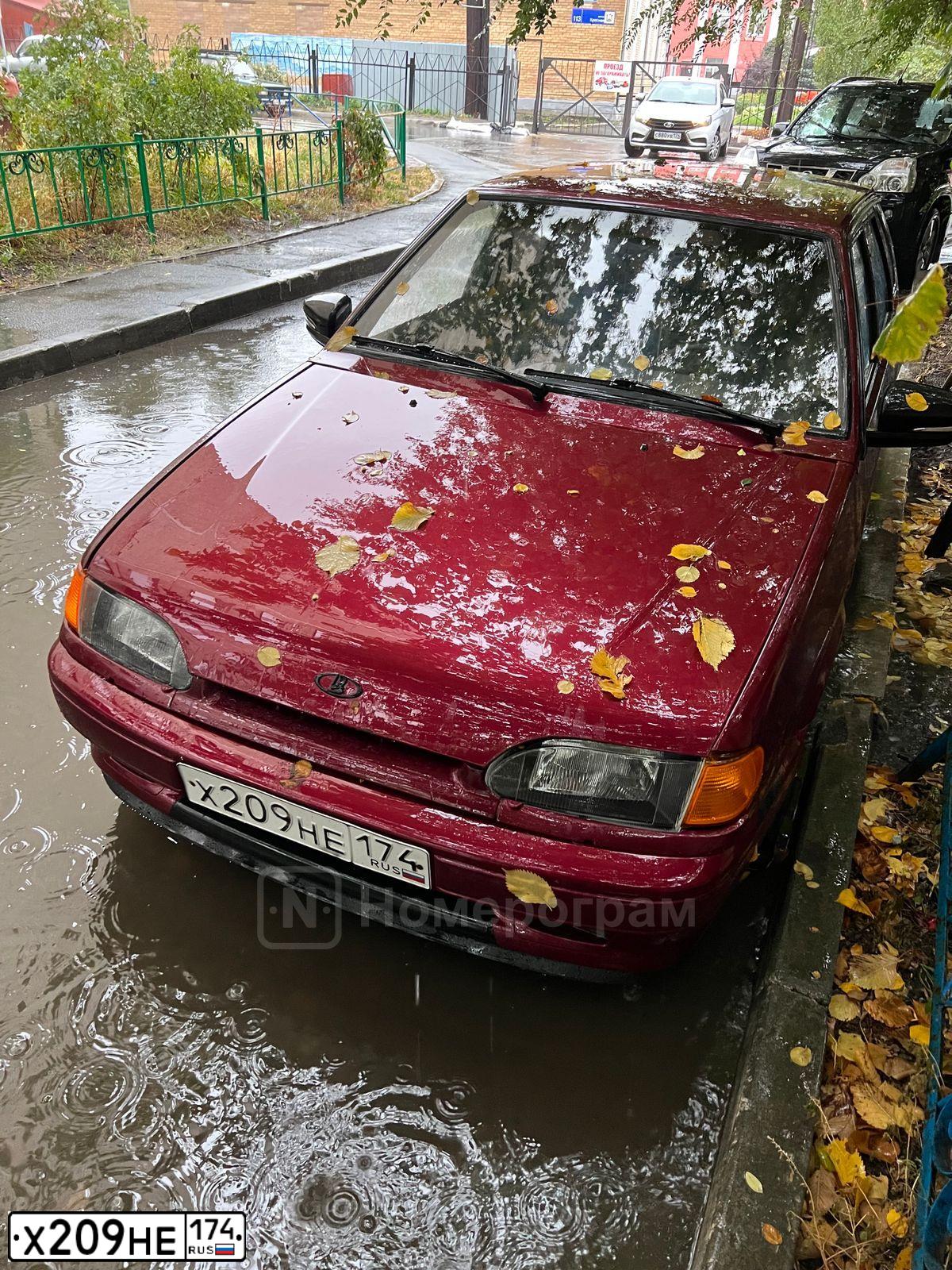 Фото автомобиля LADA 2114, 2004 — госномер К624ЕО774. Цвет: МАЛИНОВЫЙ