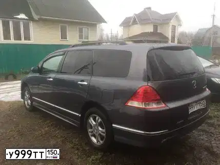 Фото автомобиля TOYOTA AVENSIS, 2008 — госномер М667АА750. Цвет: ТЕМНО-БОРДОВЫЙ
