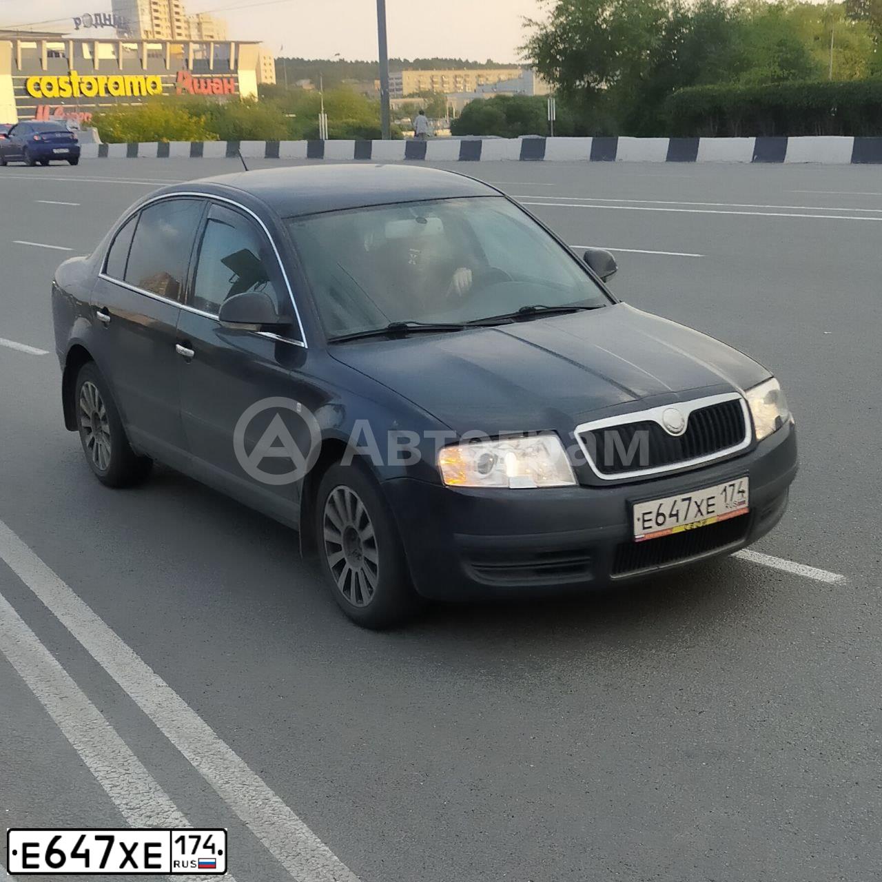 Фото автомобиля SKODA SUPERB, 2007 — госномер В541ВН774. Цвет: ЧЕРНЫЙ