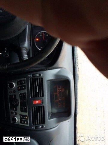 Фото автомобиля NISSAN ALMERA, 2005 — госномер Е593МК197. Цвет: ТЕМНО-СИНИЙ