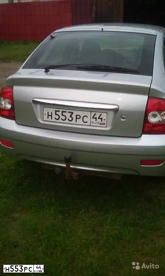Фото автомобиля LADA 2172 PRIORA, 2011 — госномер Н553РС44. Цвет: СВЕТЛО-СЕРЕБРИСТЫЙ МЕТАЛЛ