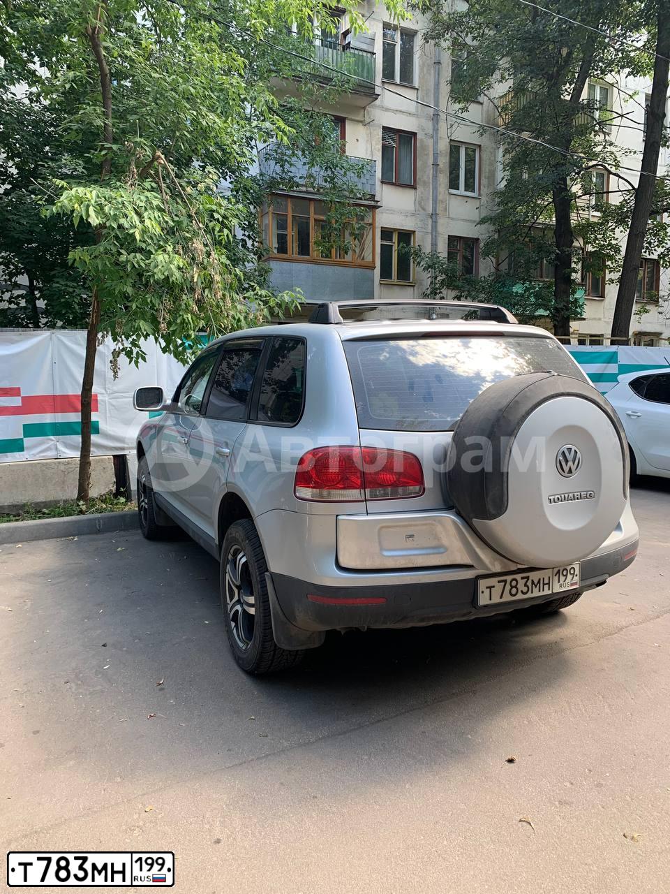 Фото автомобиля NISSAN QASHQAI, 2008 — госномер Н272ОТ799. Цвет: ЧЕРНЫЙ