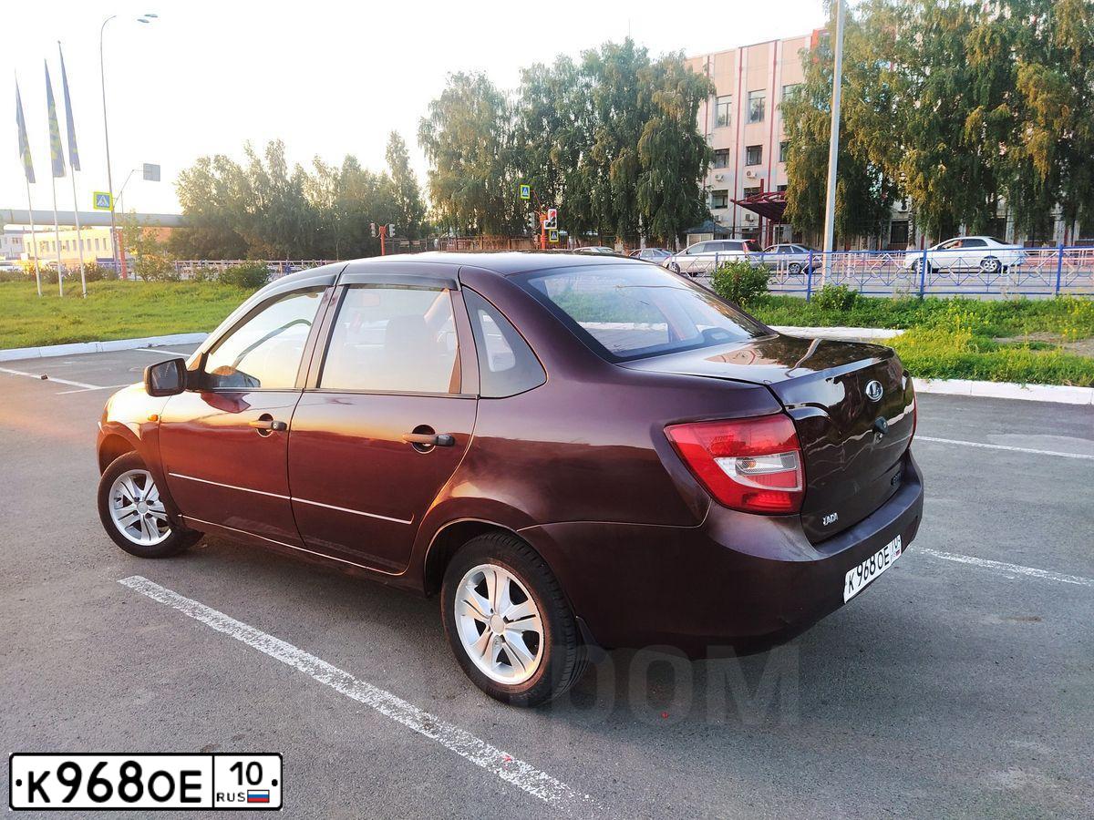Фото автомобиля CHEVROLET NIVA, 2008 — госномер К968ОЕ10
