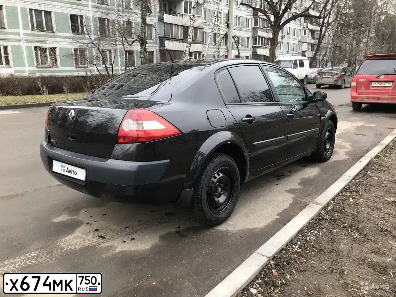 Фото автомобиля MITSUBISHI LANCER, 1994 — госномер О369УА199. Цвет: КРАСНЫЙ
