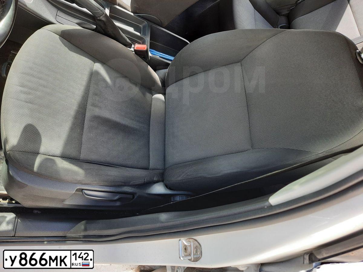 Фото автомобиля SKODA OCTAVIA, 2015 — госномер Х938СК72. Цвет: Белый