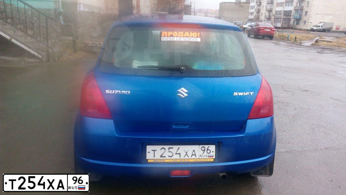 Фото автомобиля SUZUKI SWIFT, 2007 — госномер В989СВ96. Цвет: СИНИЙ