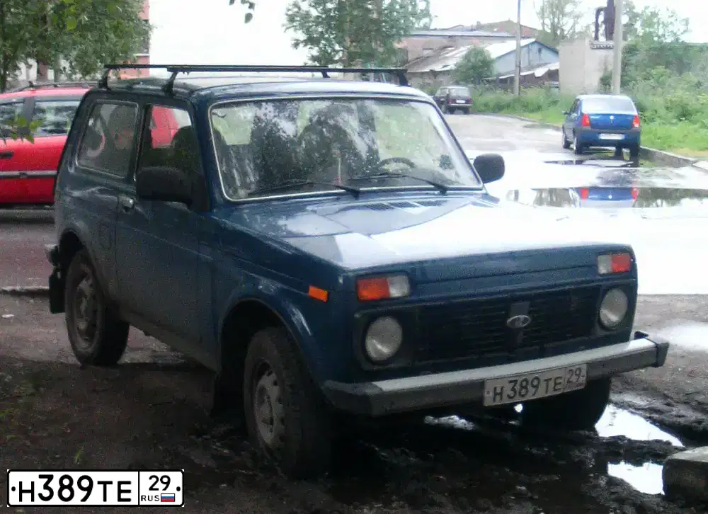 Фото автомобиля LADA 2121 NIVA, 2010 — госномер К808ЕЕ29. Цвет: синий