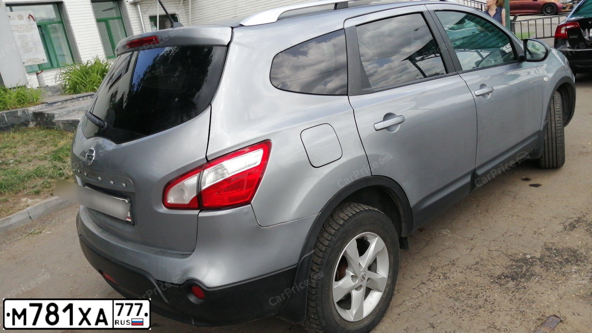 Фото автомобиля NISSAN QASHQAI, 2011 — госномер М781ХА777. Цвет: СЕРЫЙ