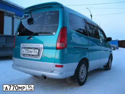Фото автомобиля НИССАНСЕРЕНА НИССАНСЕРЕНА, 2000 — госномер А770МР54. Цвет: Зеленый