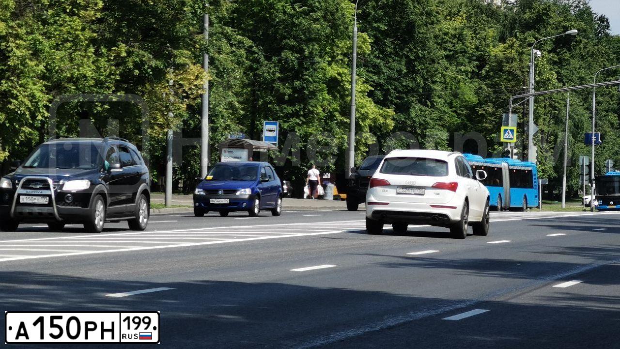Фото автомобиля CHEVROLET CAPTIVA, 2008 — госномер Р937УУ11. Цвет: ЧЕРНЫЙ