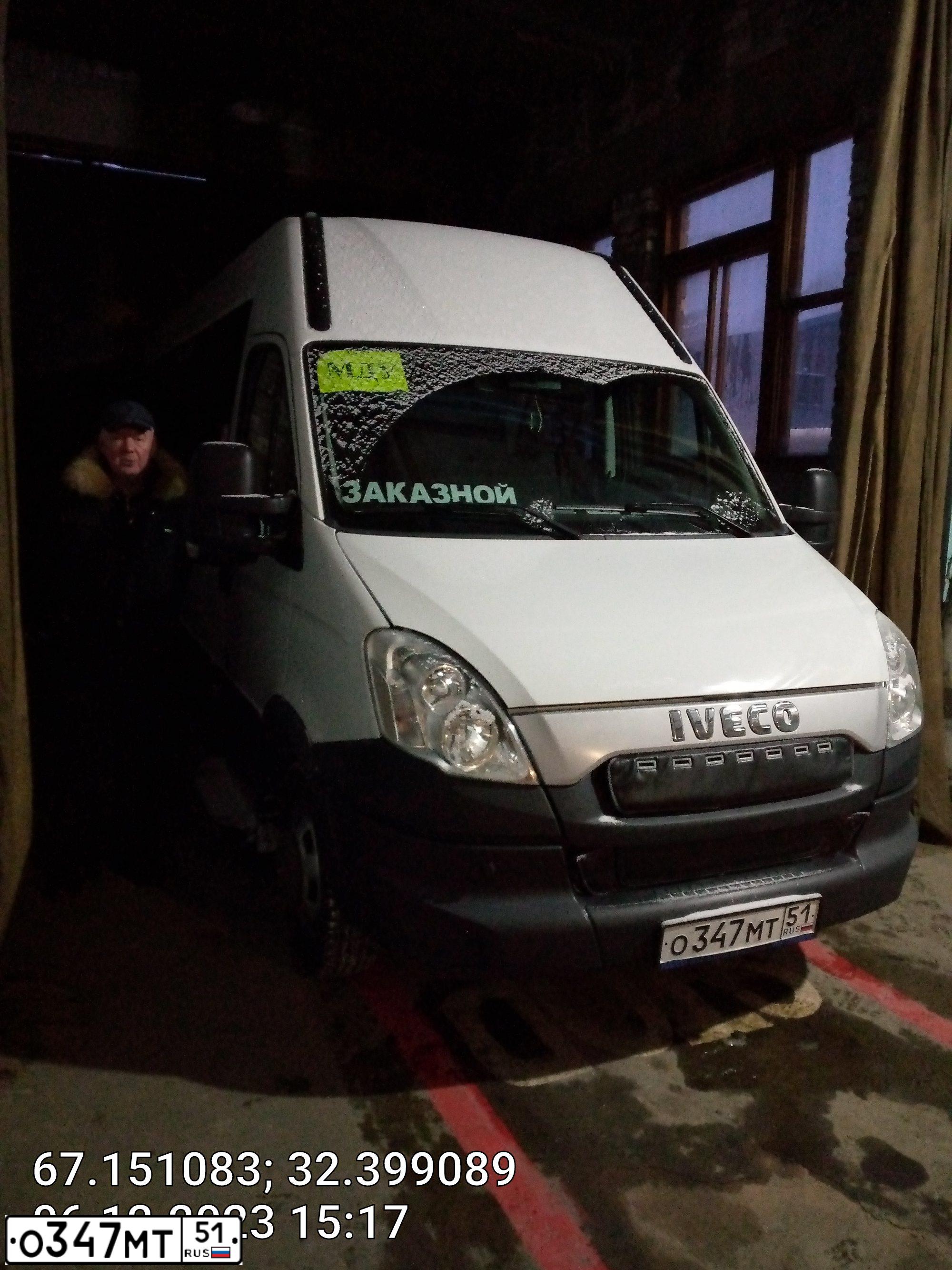 Фото автомобиля IVECO DAILY, 2014 — госномер О347МТ51. Цвет: БЕЛЫЙ