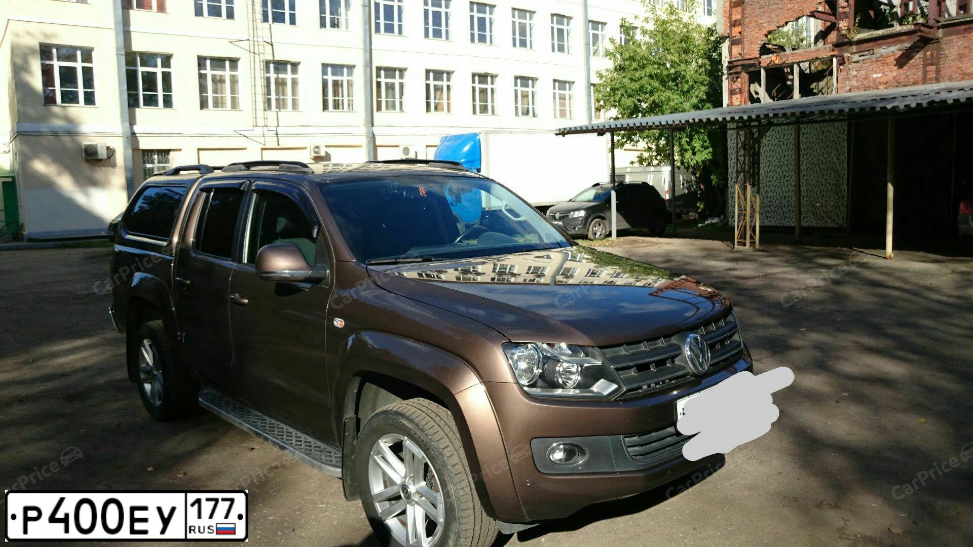 Фото автомобиля VOLKSWAGEN TRANSPORTER, 2016 — госномер Р400ЕУ177. Цвет: ТЕМНО-СЕРЫЙ
