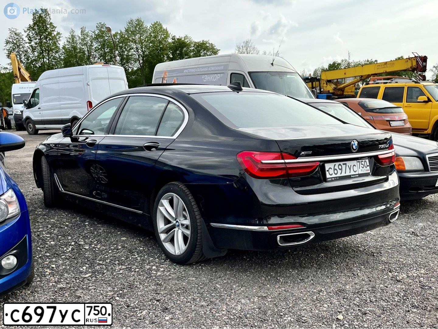 Фото автомобиля BMW 7ER, 2017 — госномер С048МТ797. Цвет: ЧЕРНЫЙ