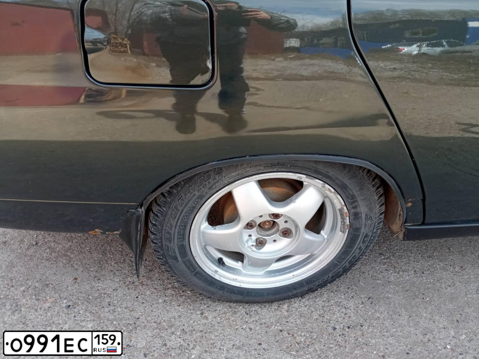 Фото автомобиля LADA 2111, 2006 — госномер Р904ОС196