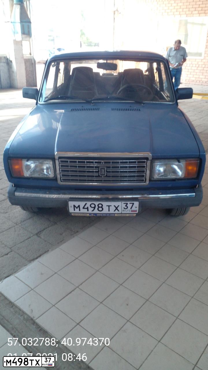 Фото автомобиля LADA 2107, 2005 — госномер М498ТХ37. Цвет: СИНИЙ