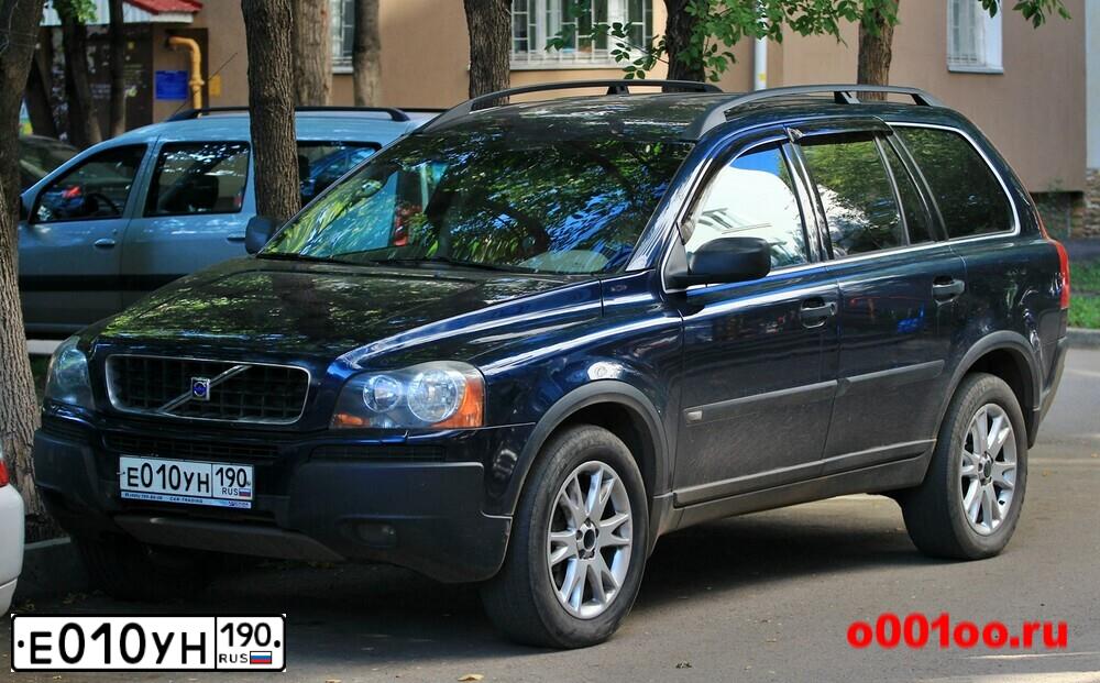 Фото автомобиля CHEVROLET CRUZE, 2012 — госномер Е010УН190. Цвет: КРАСНЫЙ