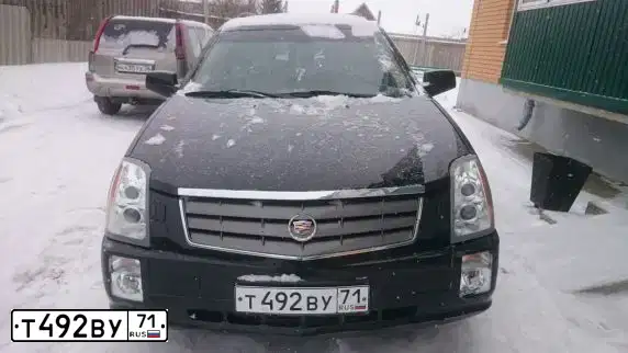 Фото автомобиля CADILLAC SRX, 2008 — госномер Т492ВУ71. Цвет: ЧЕРНЫЙ