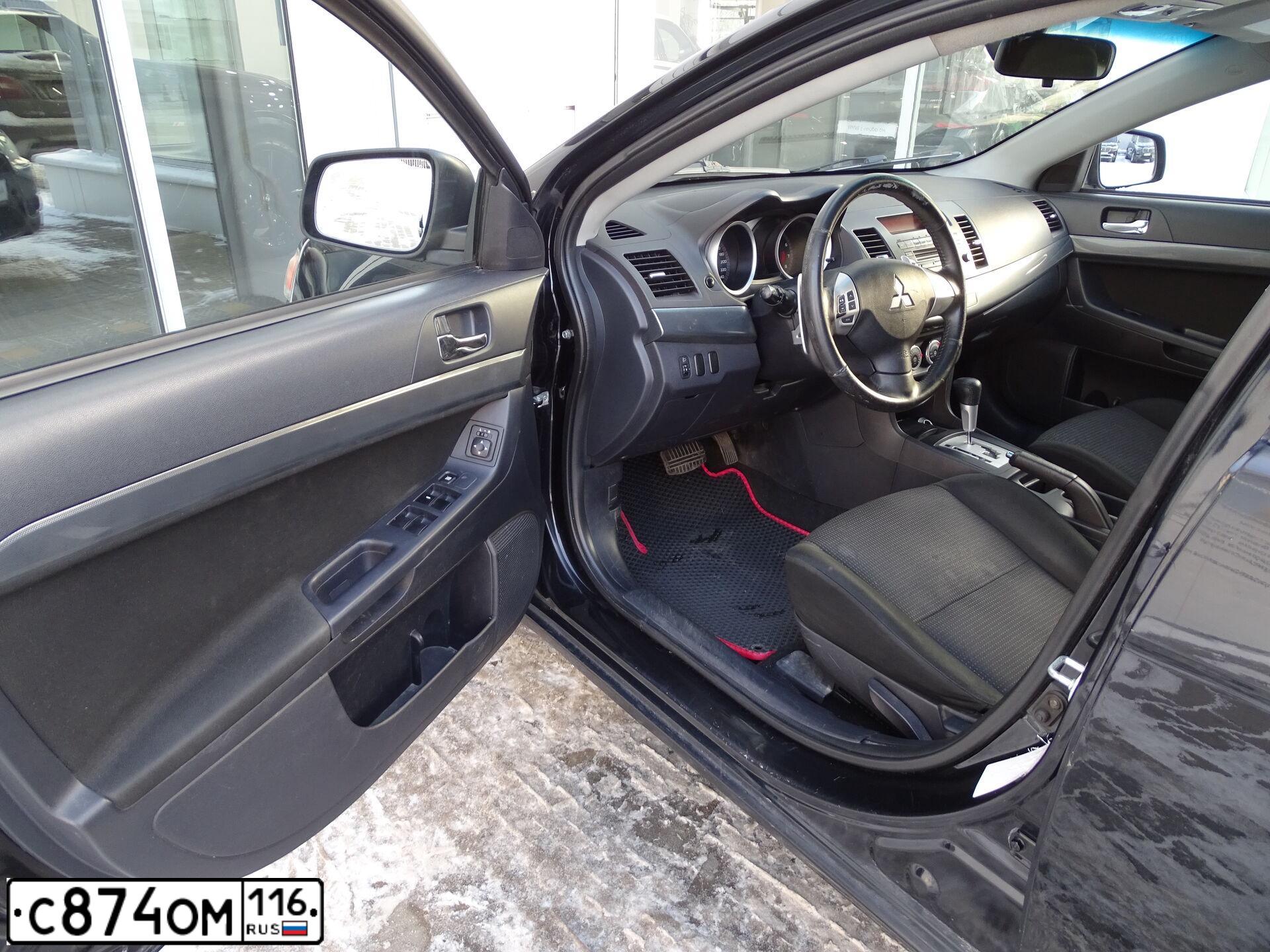 Фото автомобиля MITSUBISHI LANCER, 2008 — госномер О800ОК790. Цвет: ЧЕРНЫЙ