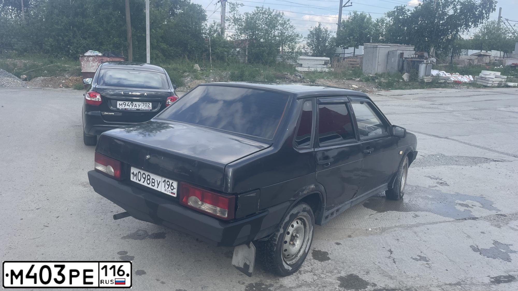 Фото автомобиля LADA 2111, 2002 — госномер М403РЕ116. Цвет: ЗЕЛЕНЫЙ И ОТТЕНКИ