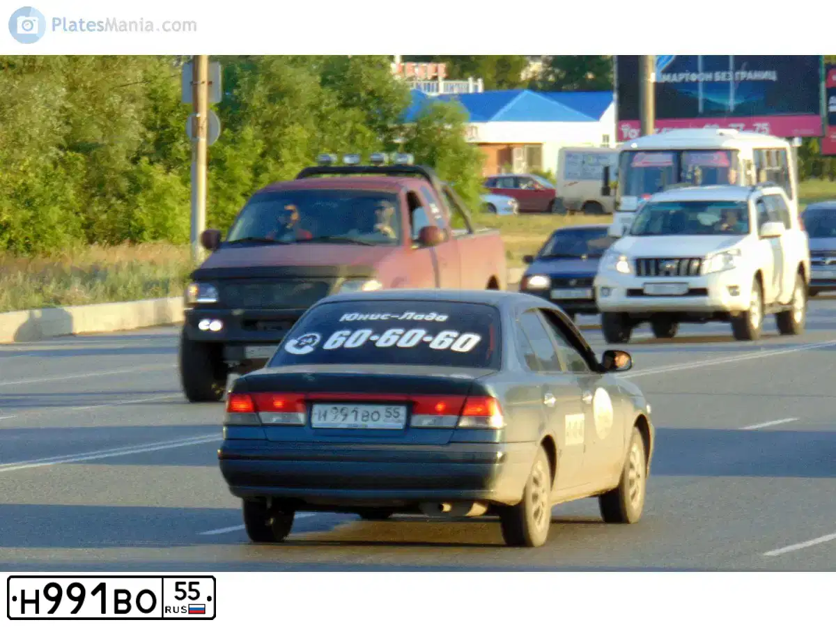 Фото автомобиля NISSAN SUNNY, 2001 — госномер У201ОН55