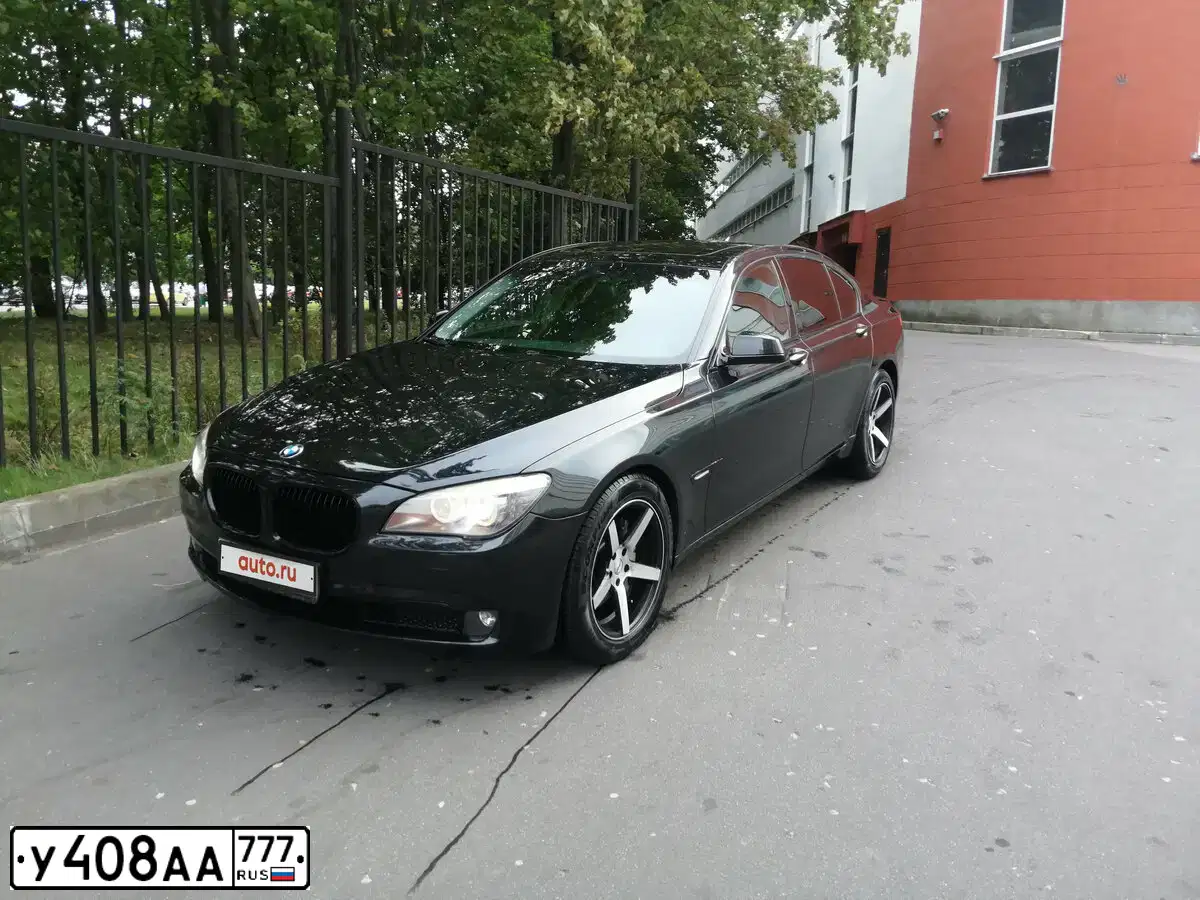 Фото автомобиля BMW SERIE 7, 2009 — госномер У408АА777. Цвет: ЧЕРНЫЙ
